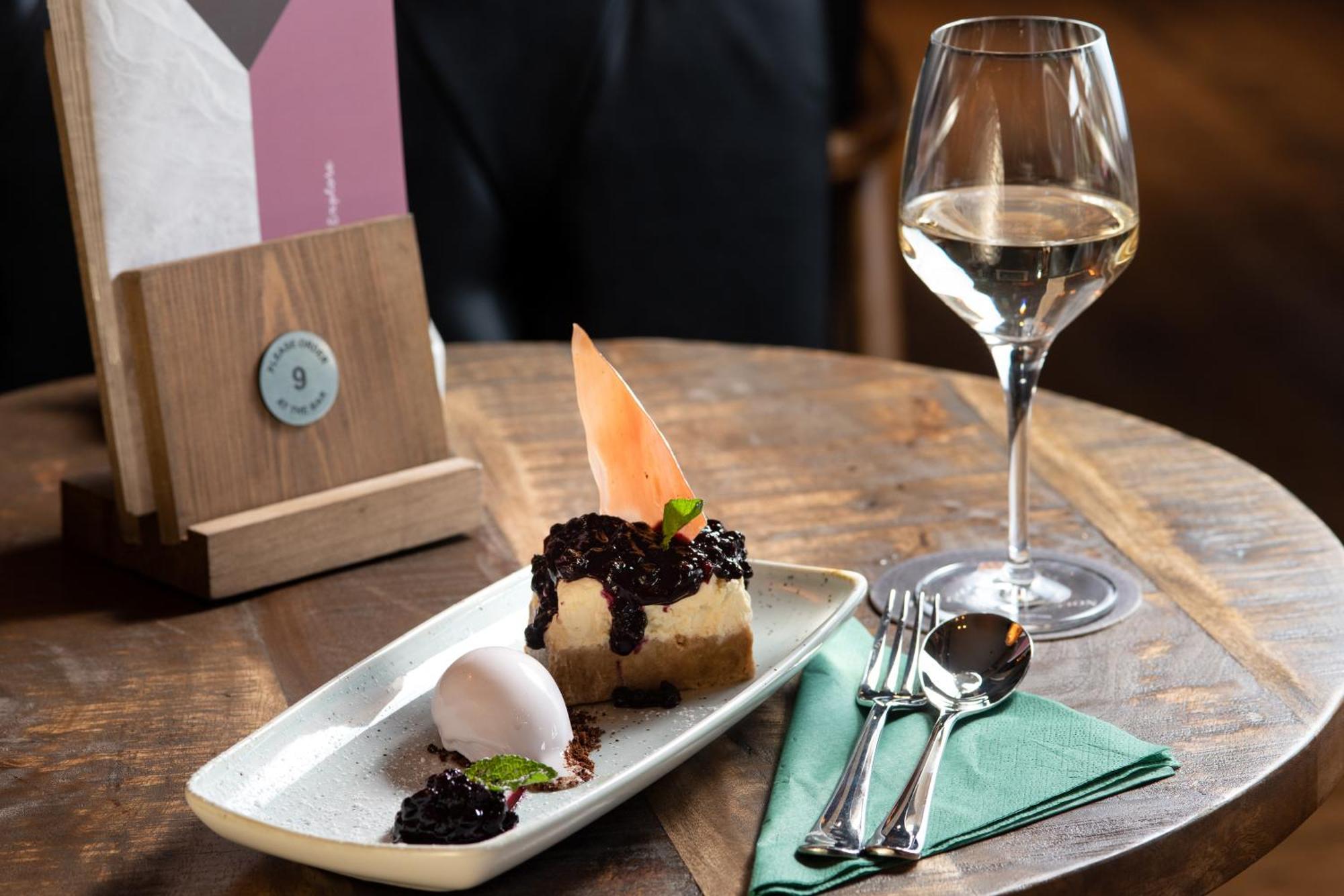 The Ullswater Inn- The Inn Collection Group เกลนริดดิง ภายนอก รูปภาพ