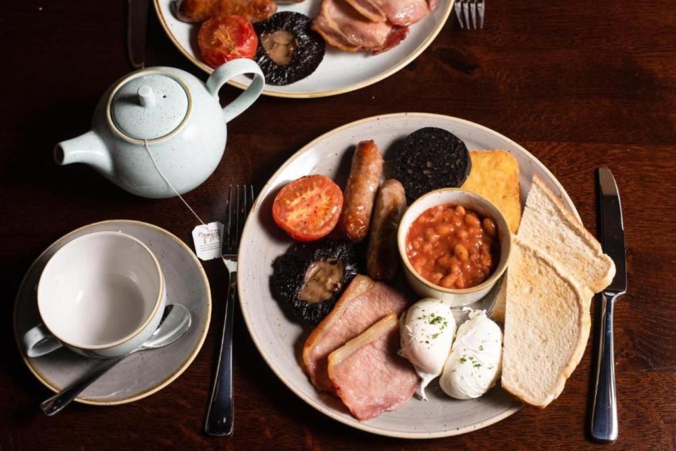 The Ullswater Inn- The Inn Collection Group เกลนริดดิง ภายนอก รูปภาพ